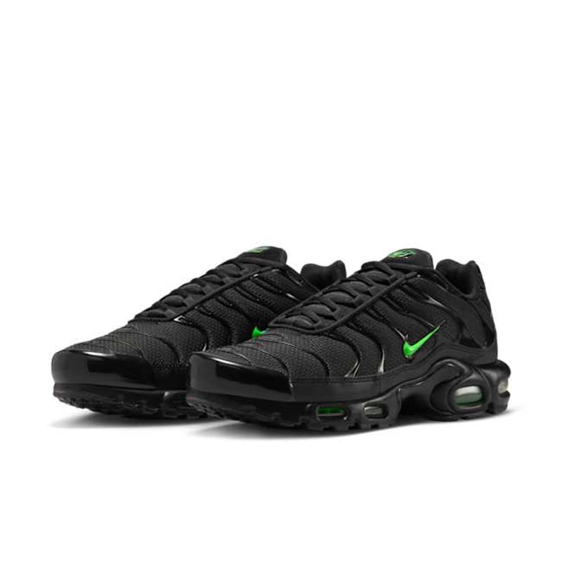 Nike Air Max Plus DM0032-024 05