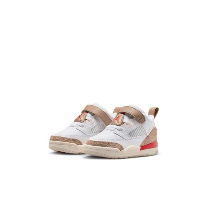 Jordan Spizike Low FQ3952-105 05