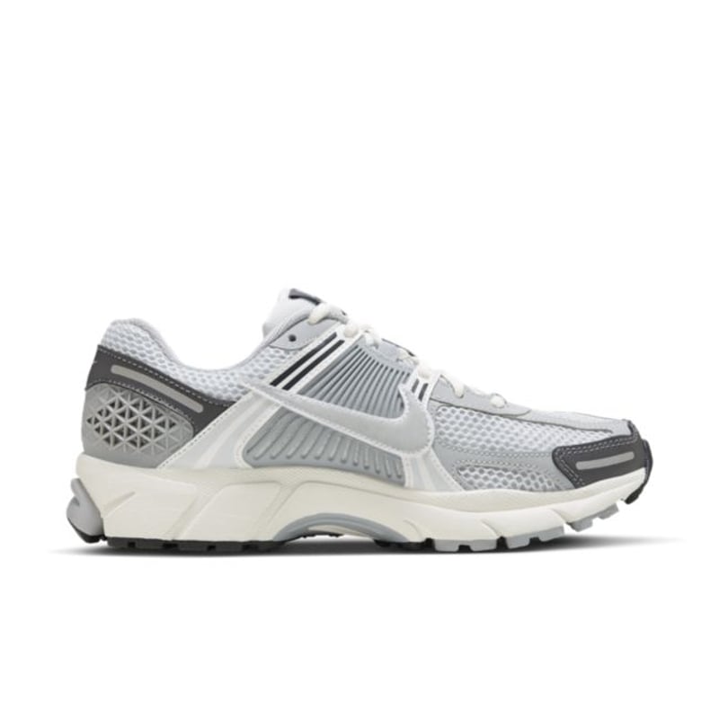 Nike Zoom Vomero 5 FD9919-001 03