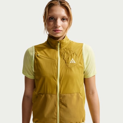 Nike ACG Top "Peat Moss & Light Liquid Lime" | Damen | Outdoor | 01 | SPORTSHOWROOM