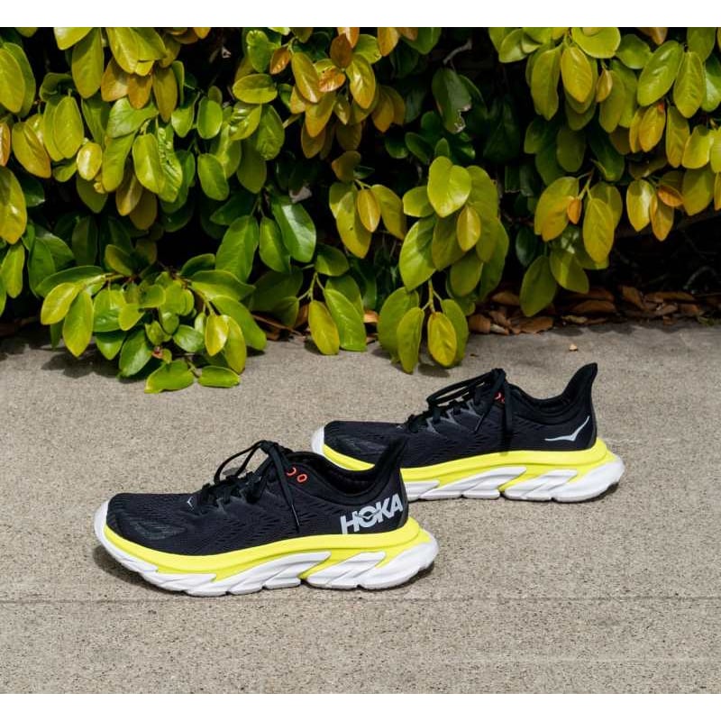 HOKA Clifton Edge 1110510-AEPR 08