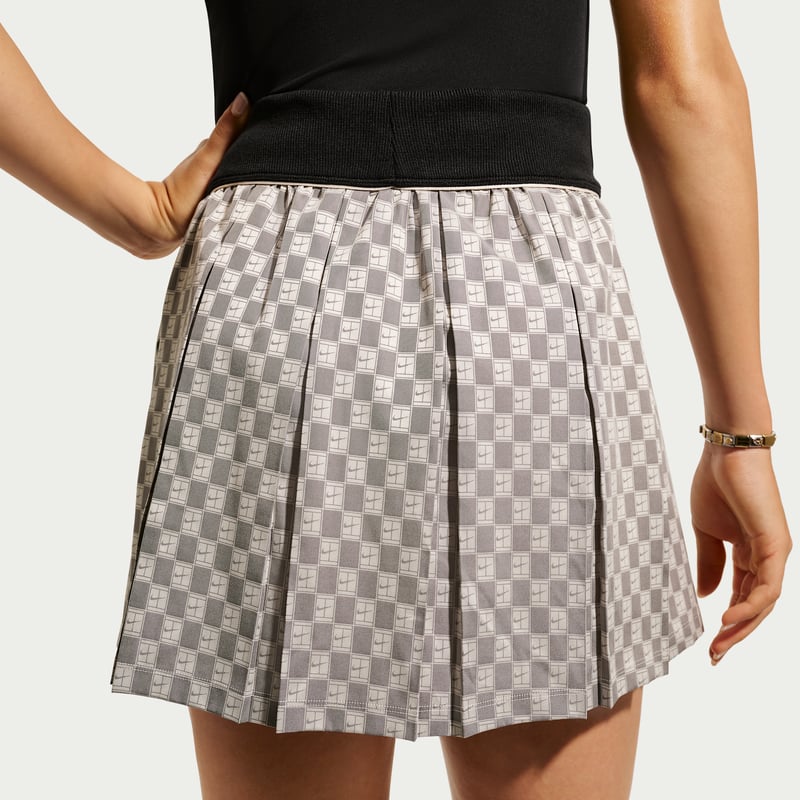 NikeCourt Court Collection High-Waisted-Rise Kjol "Black & White" | Kvinnor | Tennis | 03 | SPORTSHOWROOM