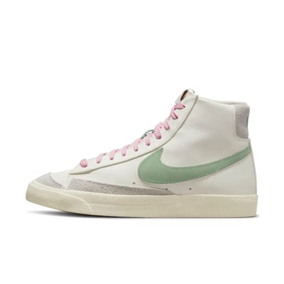 Nike Blazer Mid '77 Premium DO9787-100