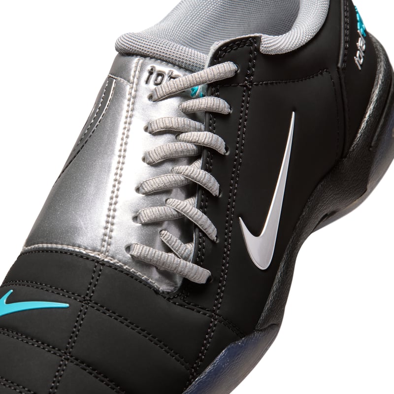 Nike Total 90 IQ7631-001 07