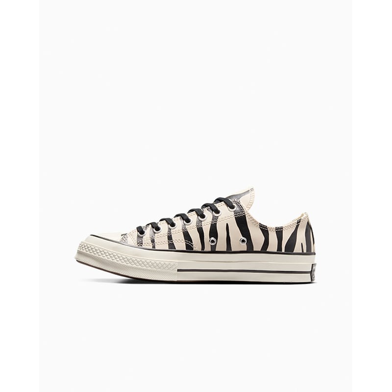 Converse Chuck 70 Glow-In-The-Dark A13438C 03