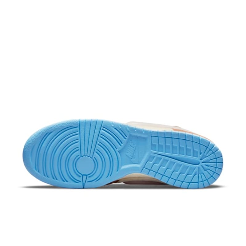 Nike Dunk Mid x Social Status DJ1173-700 02
