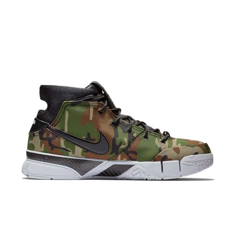 Nike Zoom Kobe 1 Protro x UNDEFEATED AQ3635-300 03