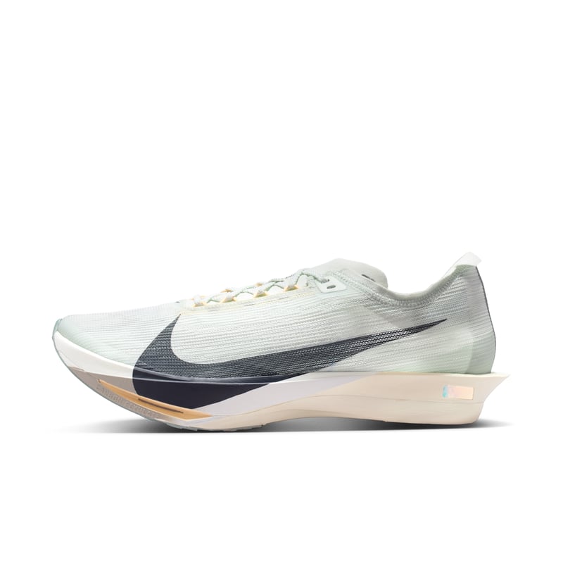 Nike Streakfly 2 hardloopschoenen "Spruce Aura & Ice Peach" | Heren | Hardlopen | 01 | SPORTSHOWROOM
