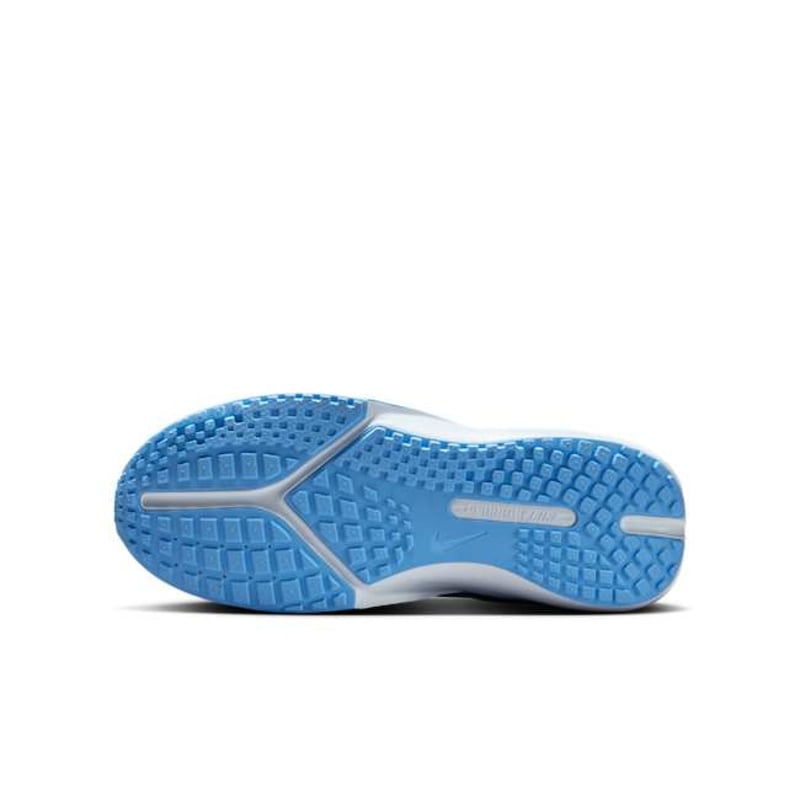 Nike Sonic Fly FZ0017-400 02