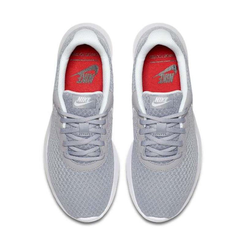 Nike Tanjun 812655-010 04
