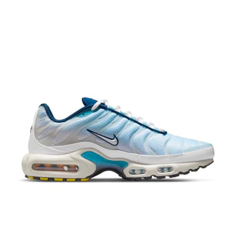 Nike Air Max Plus CZ1651-400 03
