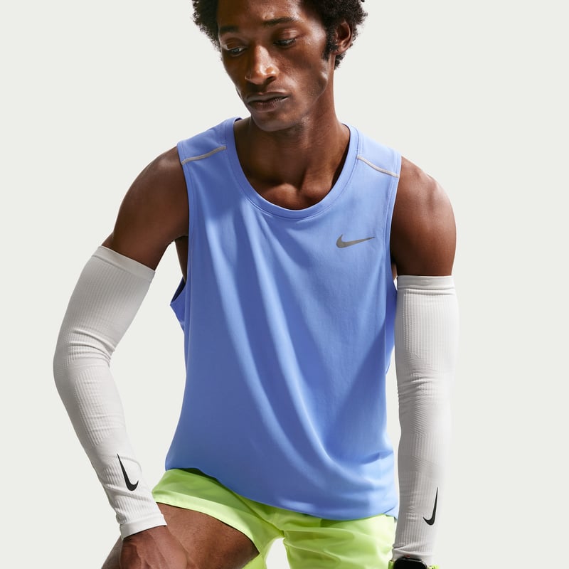 Nike Miler Dri-FIT IF2018-494 03