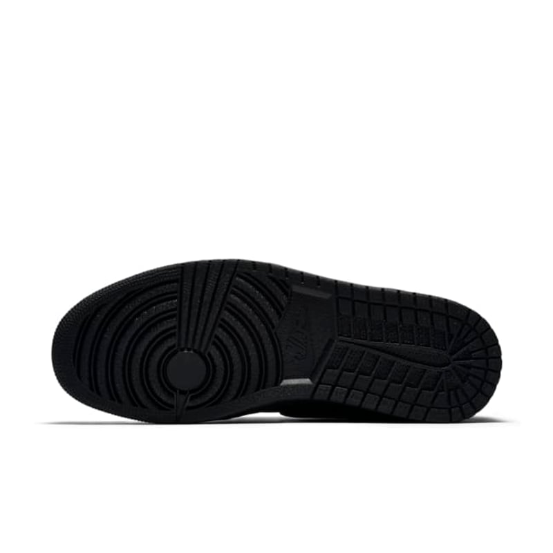 Jordan 1 Retro High 908656-001 02
