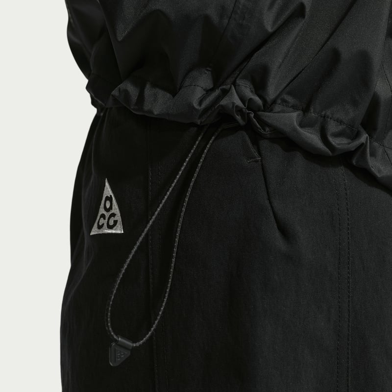 Nike ACG "Phantazma" Storm-FIT ADV Jakke "Black" | Dame | | 09 | SPORTSHOWROOM