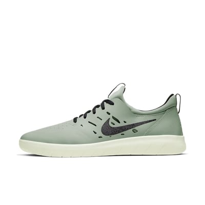 Nike SB Nyjah Free AA4272-300