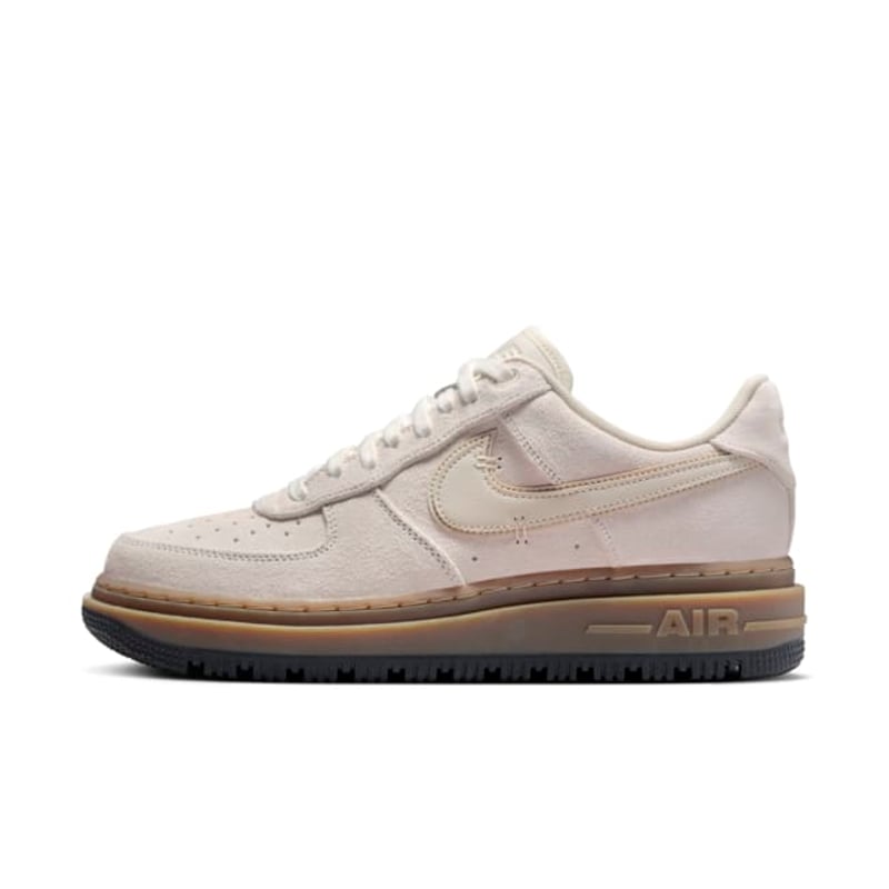 Nike Air Force 1 Luxe HV2531-100 01
