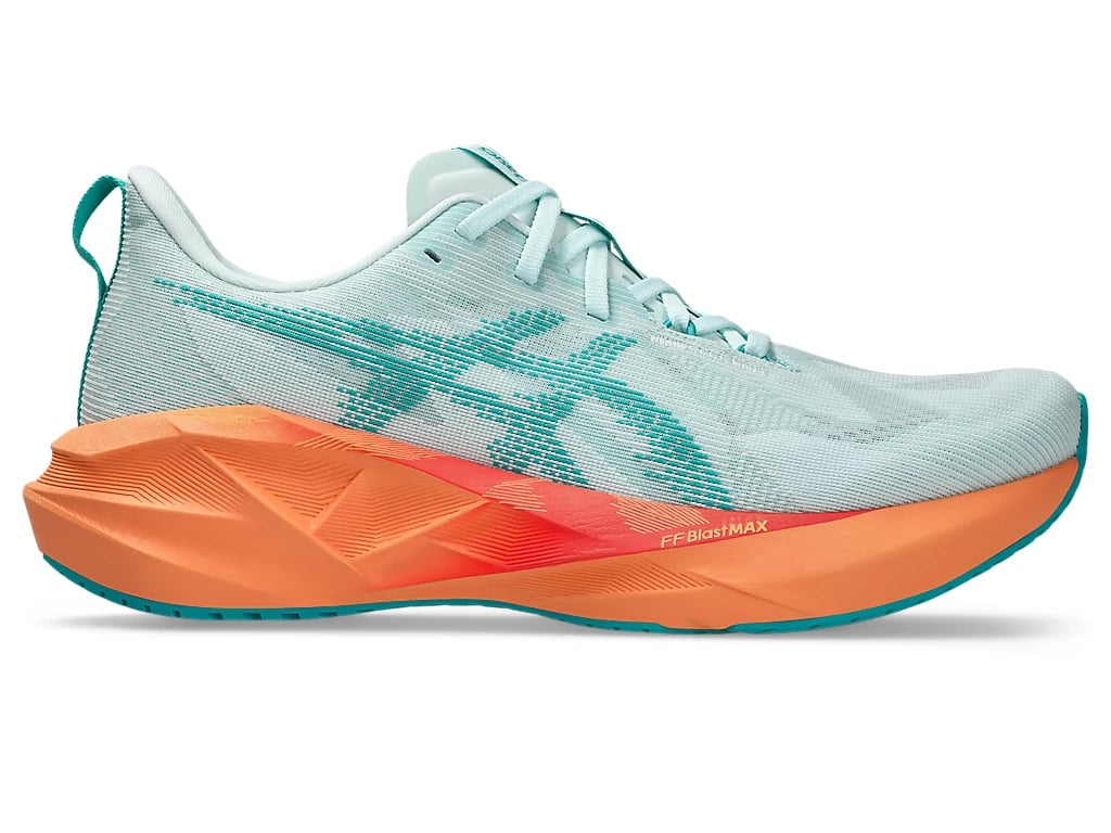 ASICS Novablast 5