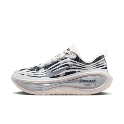 Nike Vomero Plus SE IH2091-002 01