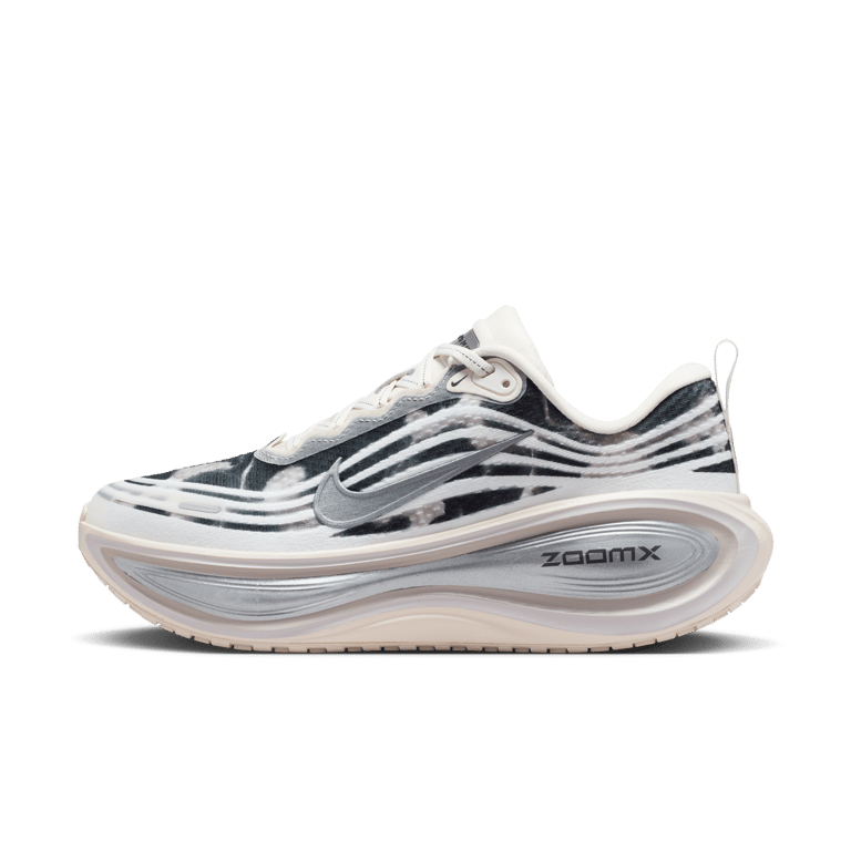 Nike Vomero Plus SE