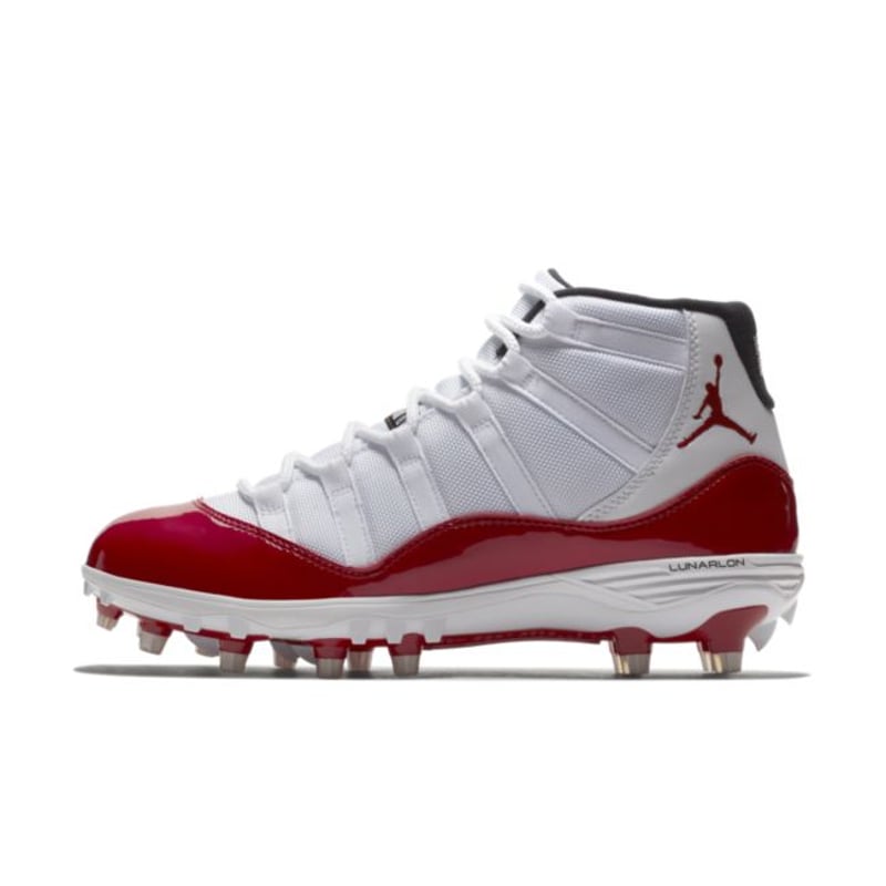 Jordan 11 Retro Cleat AO1561-101 01