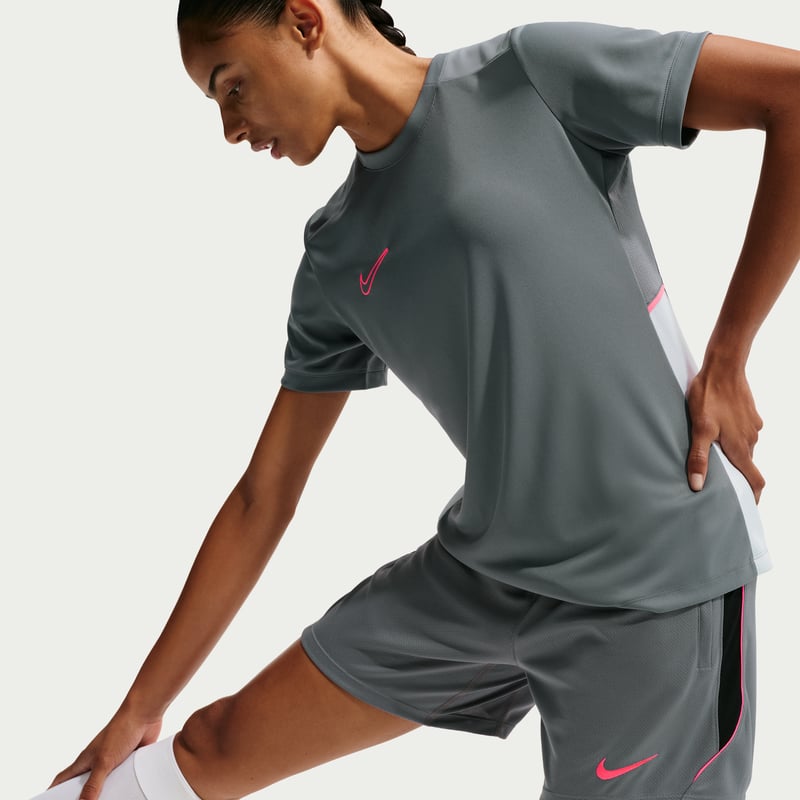 Nike Strike Dri-FIT IH0463-084 04