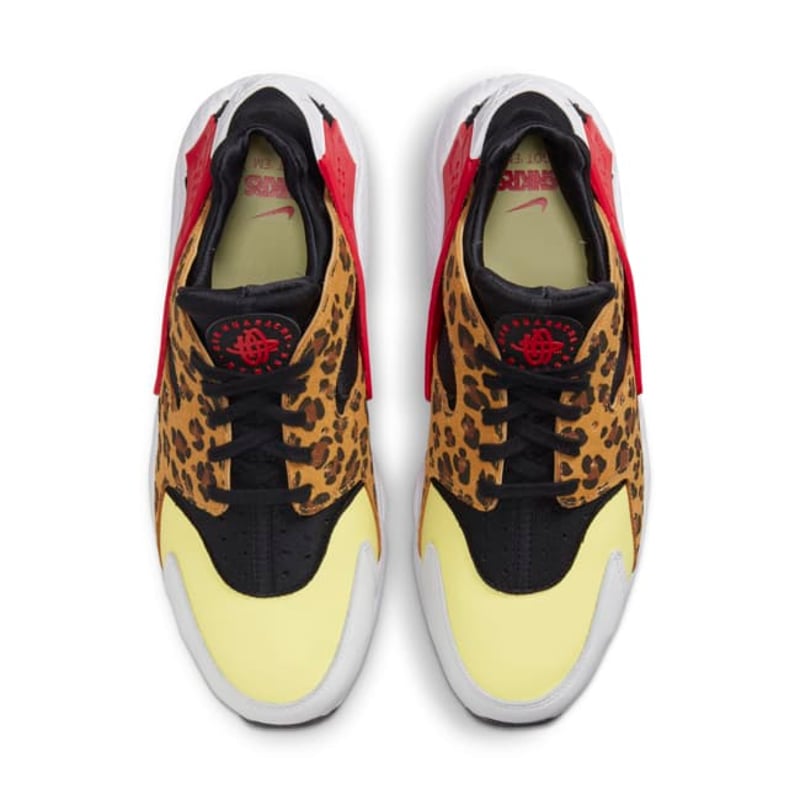 Nike Air Huarache DM9092-700 04