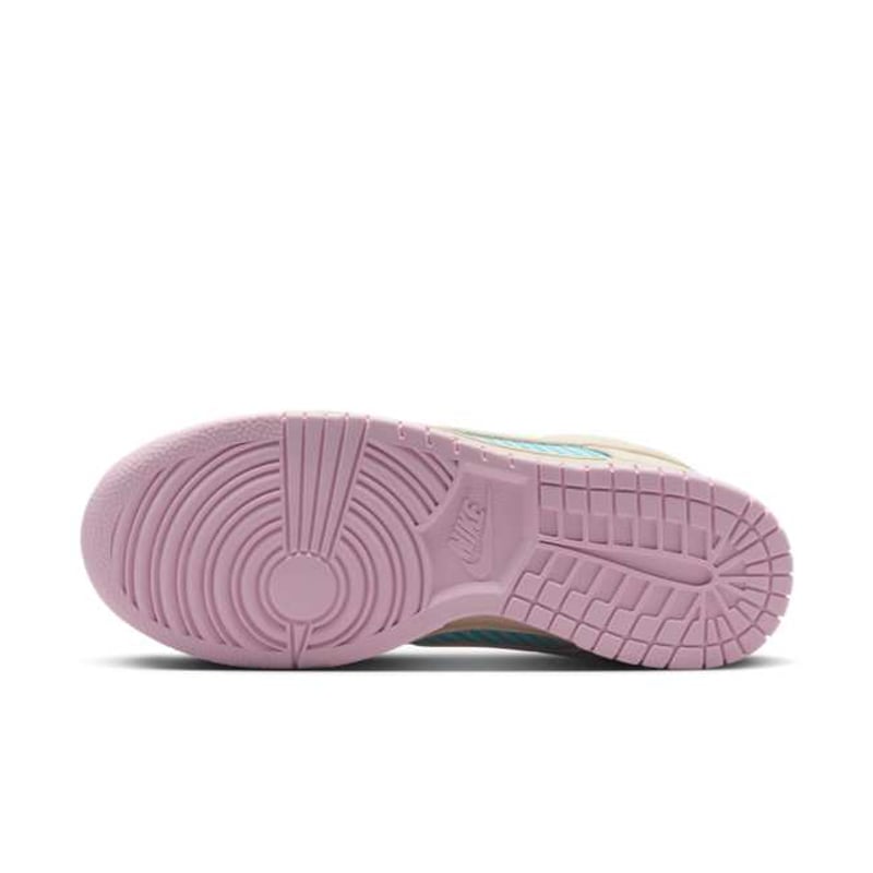 Nike Dunk Low HF5077-902 02