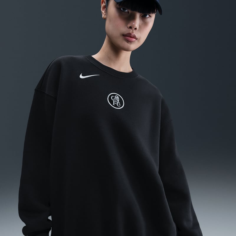 Nike Chelsea F.C. Phoenix Fleece Third Total 90 Oversized Crew-Neck Sweater "Black & Field Silver" | Women | Football | 01 | SPORTSHOWROOM