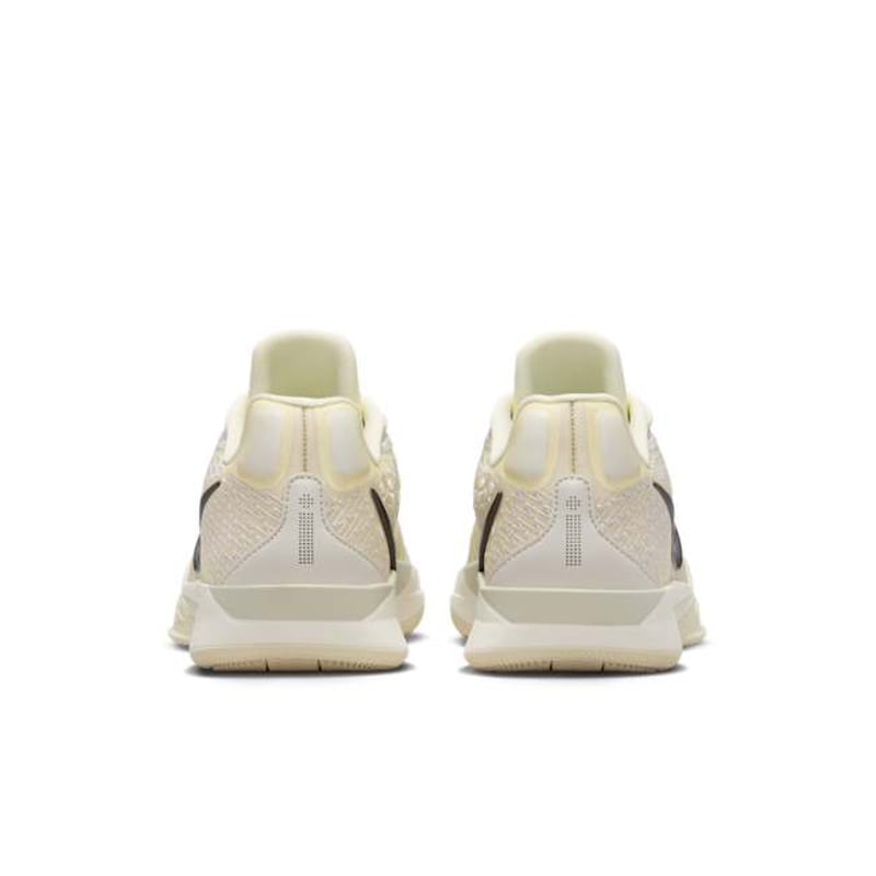 Nike Sabrina 2 FQ2174-102 06