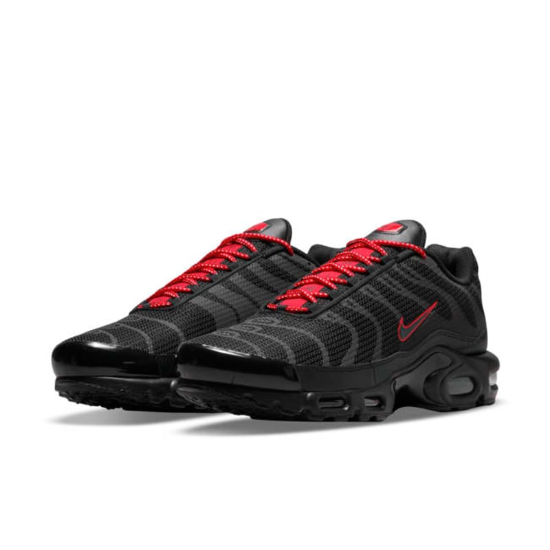 Nike Air Max Plus DN7997-001 05