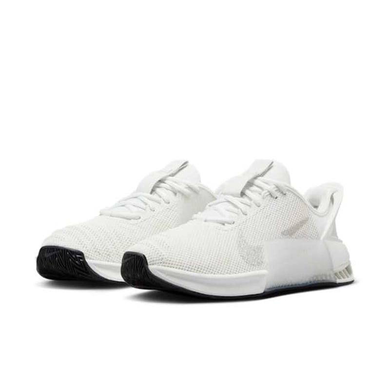 Nike Metcon 9 EasyOn Premium FZ2113-101 05