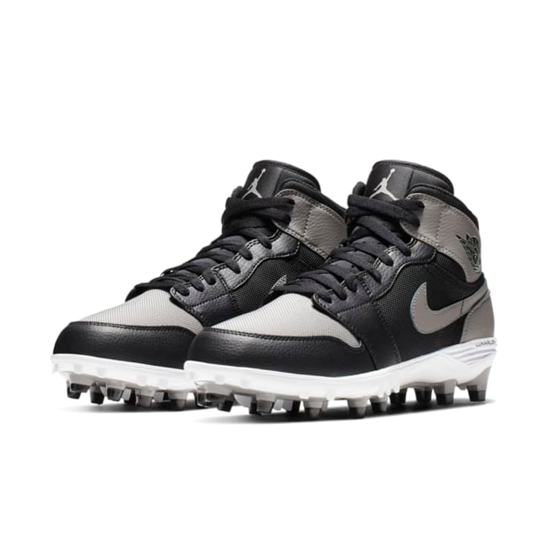 Jordan 1 Mid TD Cleat AR5604-002 04