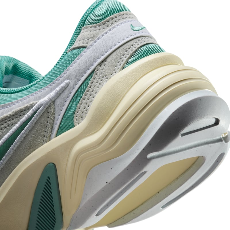 Nike AL8 IB3952-001 08