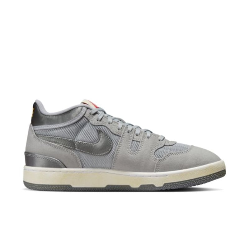 Nike Attack x Social Status DZ4636-001 03