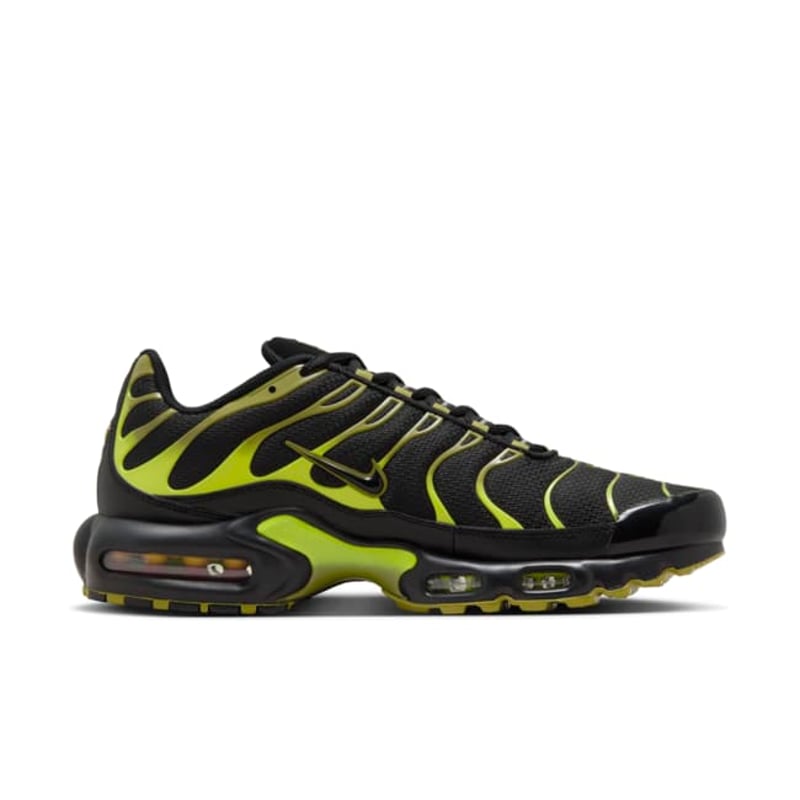 Nike Air Max Plus DM0032-010 03