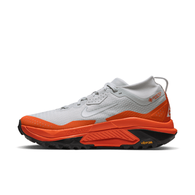Nike ACG Zegama GORE-TEX terrengløpesko "Light Silver & Safety Orange" | Herre | Utendørs | 01 | SPORTSHOWROOM