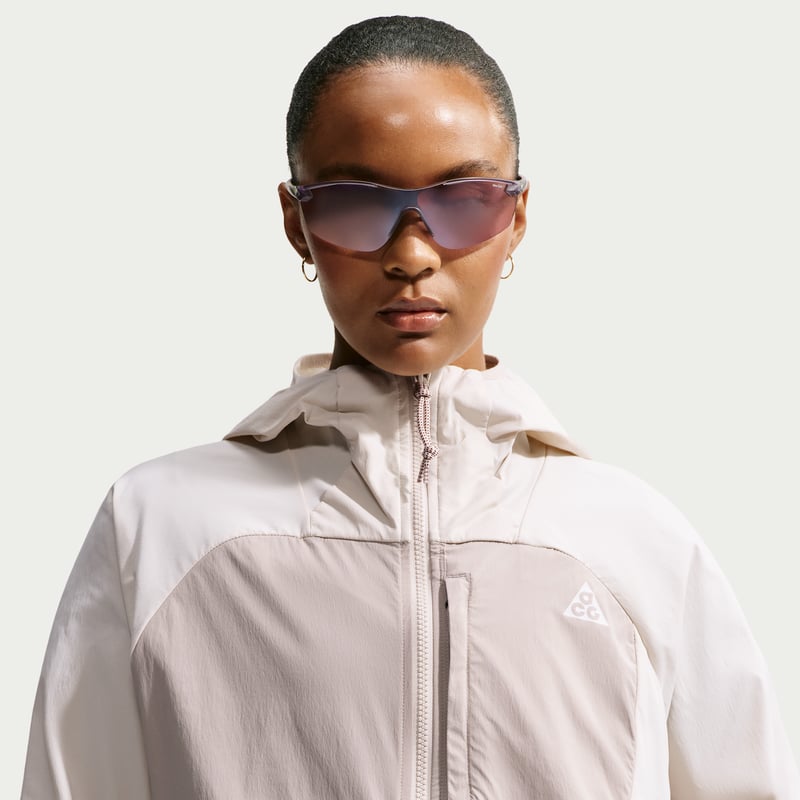Zaketa Nike ACG 'Five Towers' UV Protection "Light Orewood Brown & Cream II" | Γυναίκες | | 03 | SPORTSHOWROOM