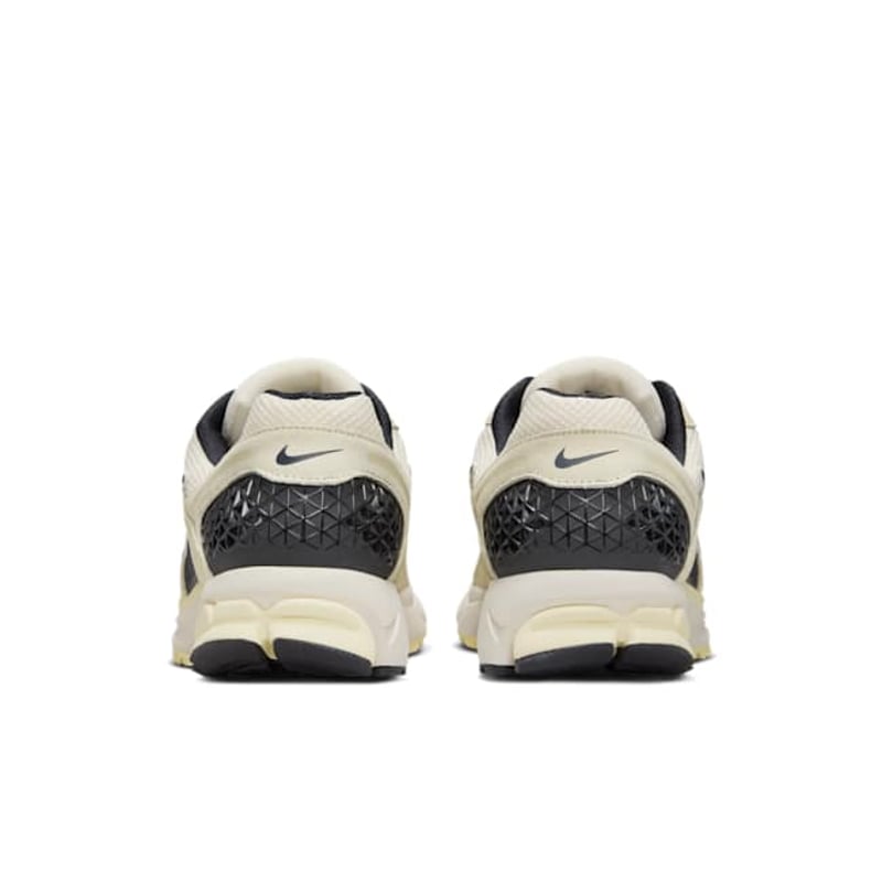 Nike Zoom Vomero 5 HF1553-701 06