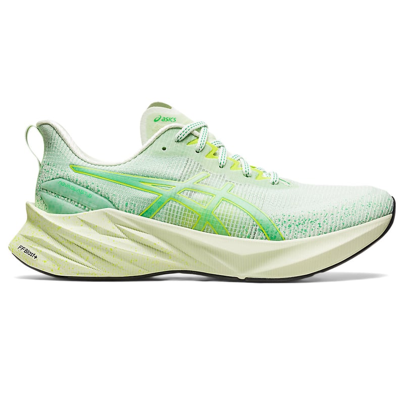 ASICS Novablast 3 LE 1011B591-300 01