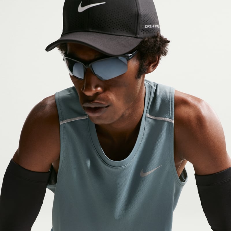 Nike Miler Dri-FIT IF2018-382 01