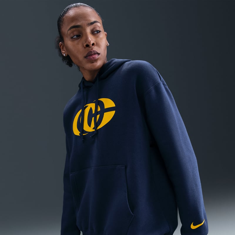 Nike Caitlin Clark Phoenix Fleece Pullover Hoodie "Midnight Navy & Amarillo" | Damen | Sportstyle & Basketball | 02 | SPORTSHOWROOM