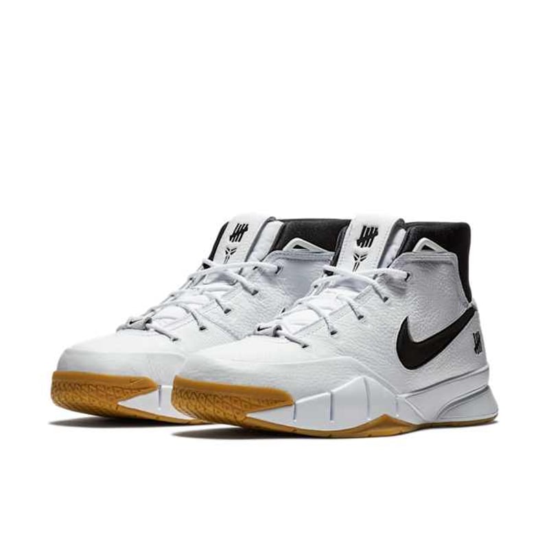 Nike Zoom Kobe 1 Protro x UNDEFEATED AQ3635-100 05