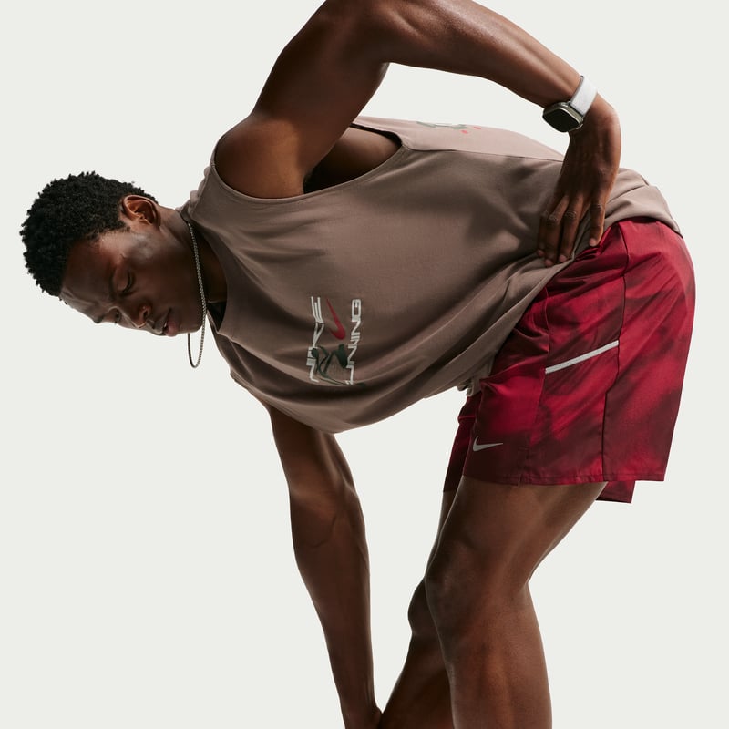 Pantalones cortos Nike Miler Dri-FIT 7" Brief-Lined Printed "Light Crimson" | Hombre | Correr | 04 | SPORTSHOWROOM