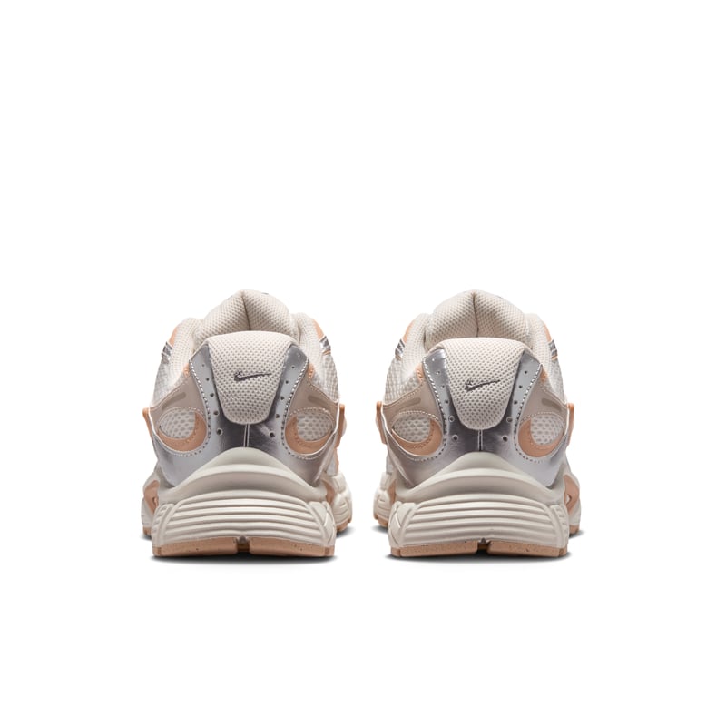 Nike V5 RNR sneakers "Phantom & Shimmer" | Dames | Sportstyle | 06 | SPORTSHOWROOM