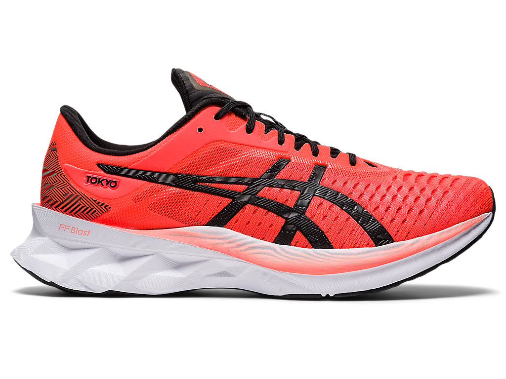 ASICS Novablast