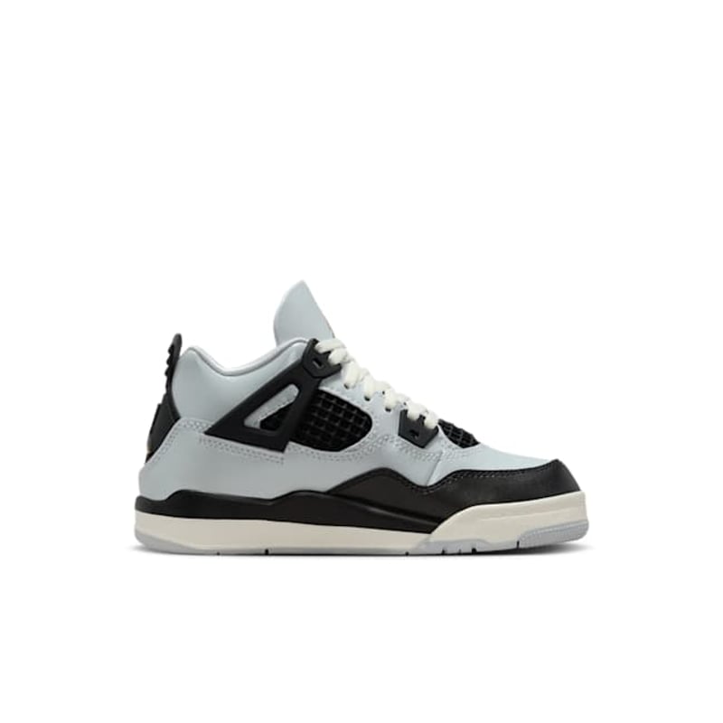 Jordan 4 Retro FZ8586-070 03