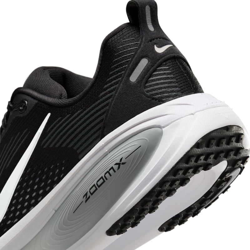 Nike Vomero 18 IB4032-002 08