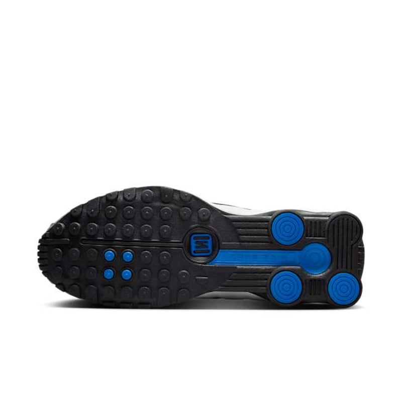 Nike Shox R4 HQ1988-100 02