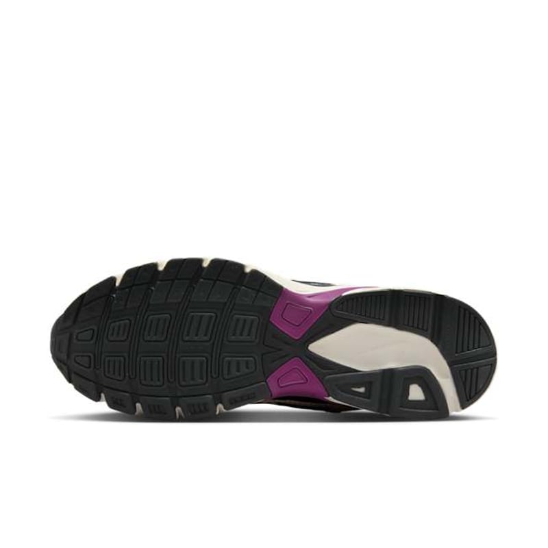 Nike Initiator IB8913-100 02