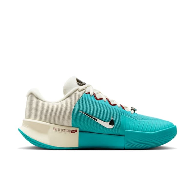 Nike GP Challenge Pro Premium HJ6647-300 03